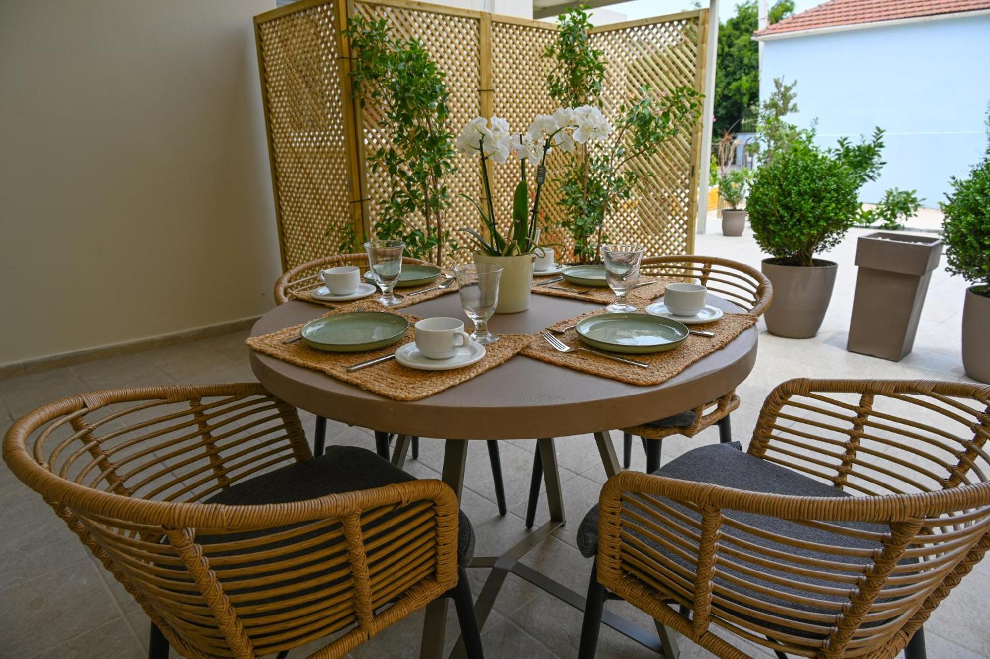 Aparthotel Vivis Hub Argostoli  Exterior foto